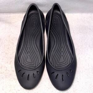 Women’s Crocs Slip-on Mary Janes Black size 9 Cutout Flats